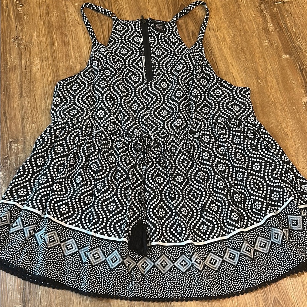 Torrid Black and White tank Top